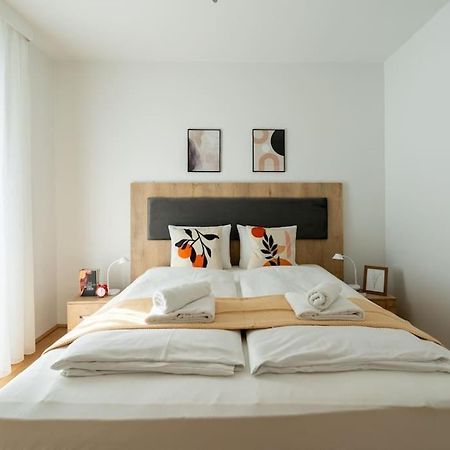 Sunny 1Br Home With Balcony By Hm Wien Eksteriør billede
